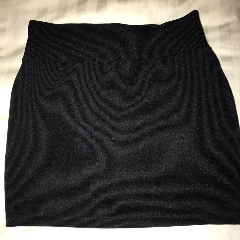 Black skirt